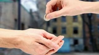 قانون جديد يهم تنظيم عمليات جمع التبرعات وتوزيع المساعدات لأغراض خيرية