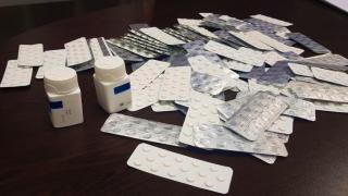 توقيف ثلاثيني بطنجة وبحوزته 784 قرصا طبيا مخدرا