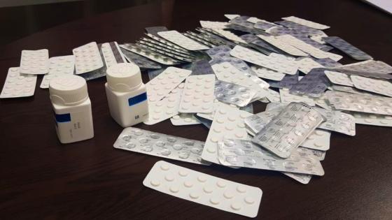 توقيف ثلاثيني بطنجة وبحوزته 784 قرصا طبيا مخدرا